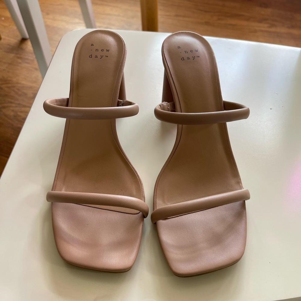 Heeled sandals